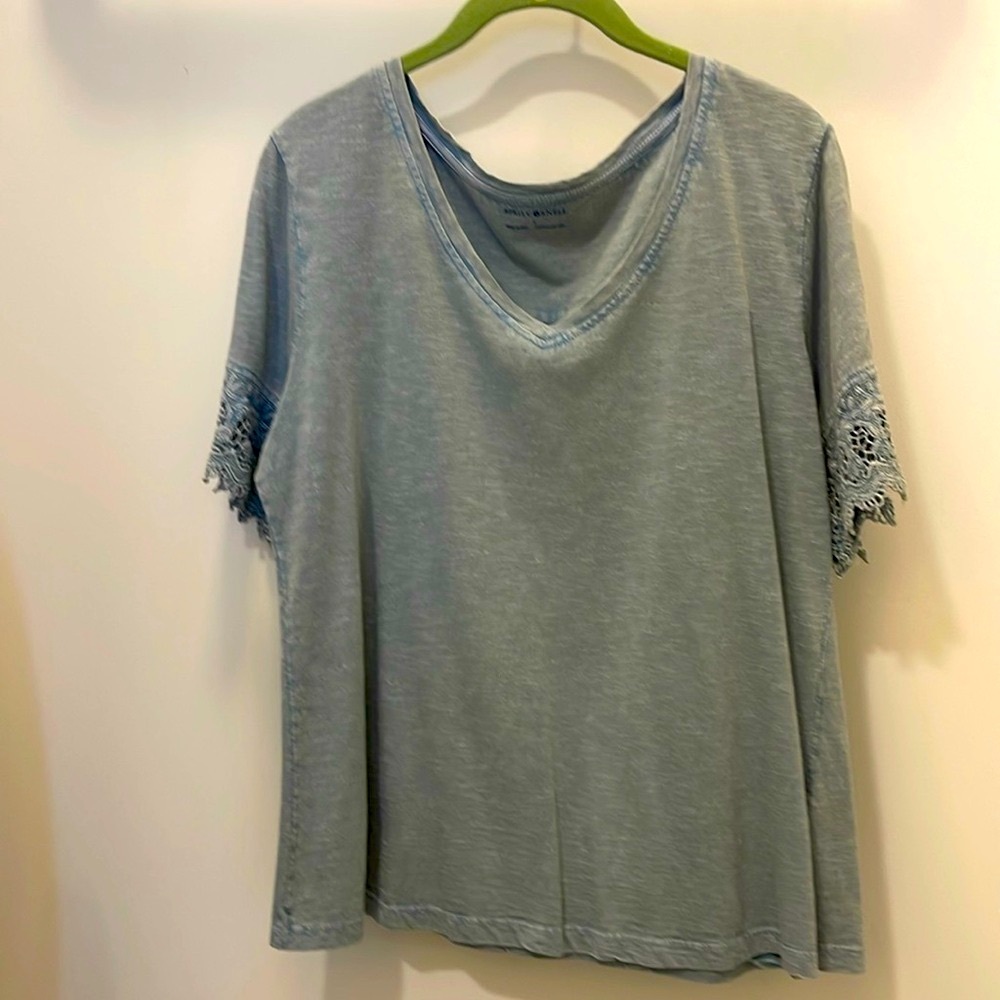 April Cornell shortsleeved tee!